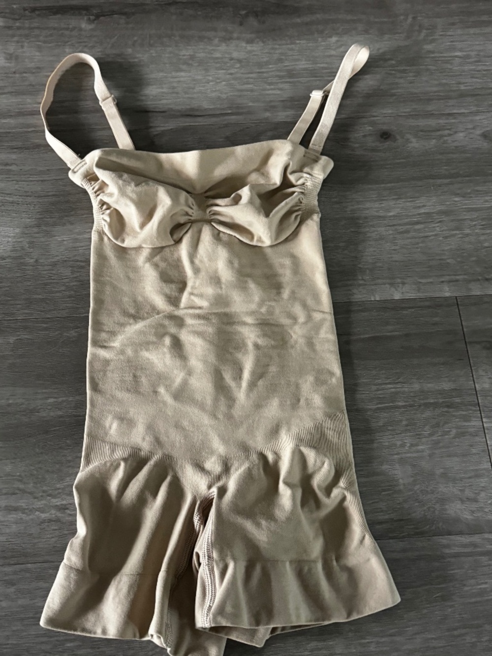 NWOT SKIMS Seamless Sculpt Shortie Bodysuit Removable Straps XS